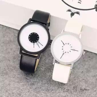 PAIDU Best Couple Watch Style Feathers Analogue Multi-Color Dial Black And White