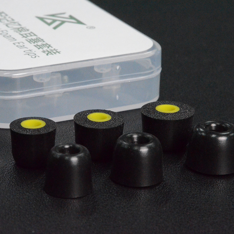 The original earphones are equipped with cotton earbuds and KZ high-end memory cables, and the earphones are noise-isolated