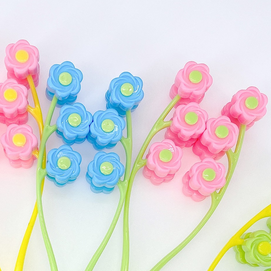 Carat Flower Shape Portable Elastic Face Lift Roller Massager Anti Wrinkle Beauty Tool