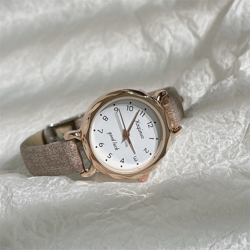 Small Dial Watch for Women, Chanel Style, Luxurious, Simple, Elegant, Casual, Vintage, Analog
