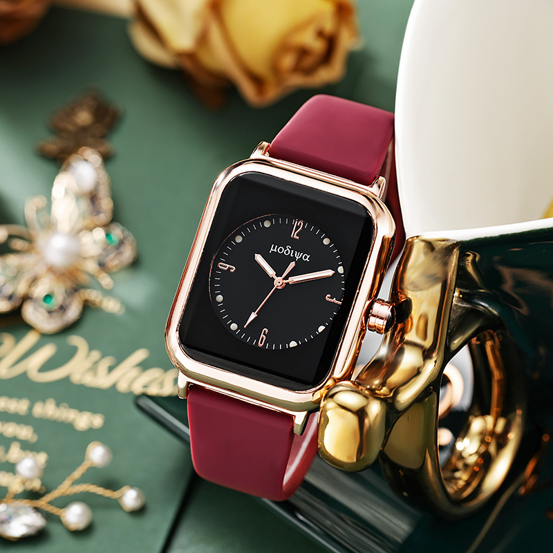 Factory Direct New Creative Fashion Quartz Watch for Women Wholesale Decorative Silicone Luminous Ladies Watch