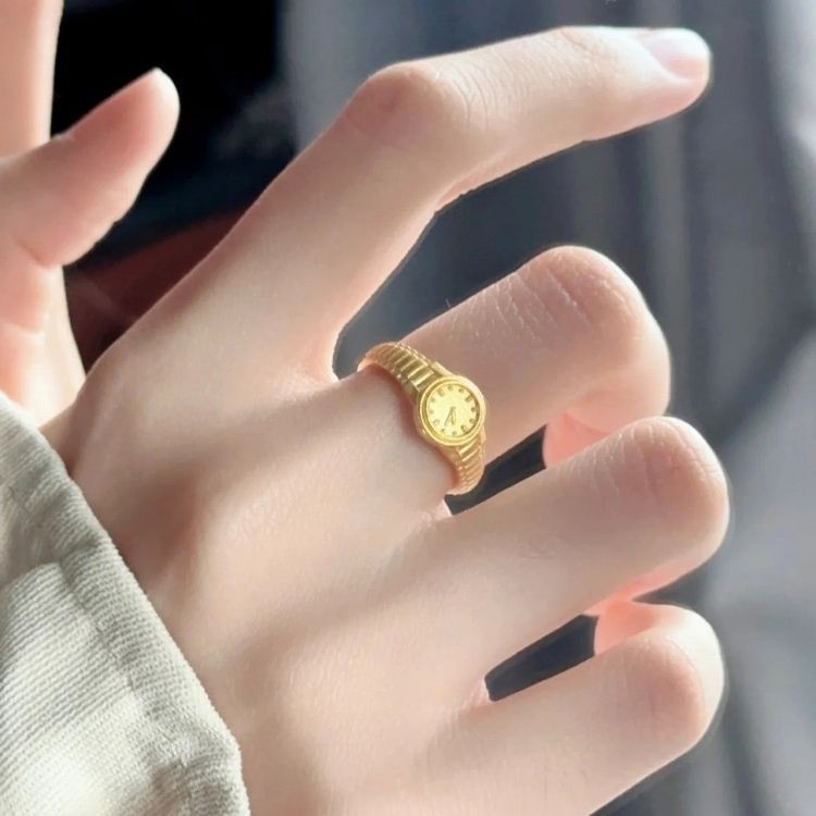 【New arrivals】Gold Watch Clock Ring Fashion Design Versatile Ring