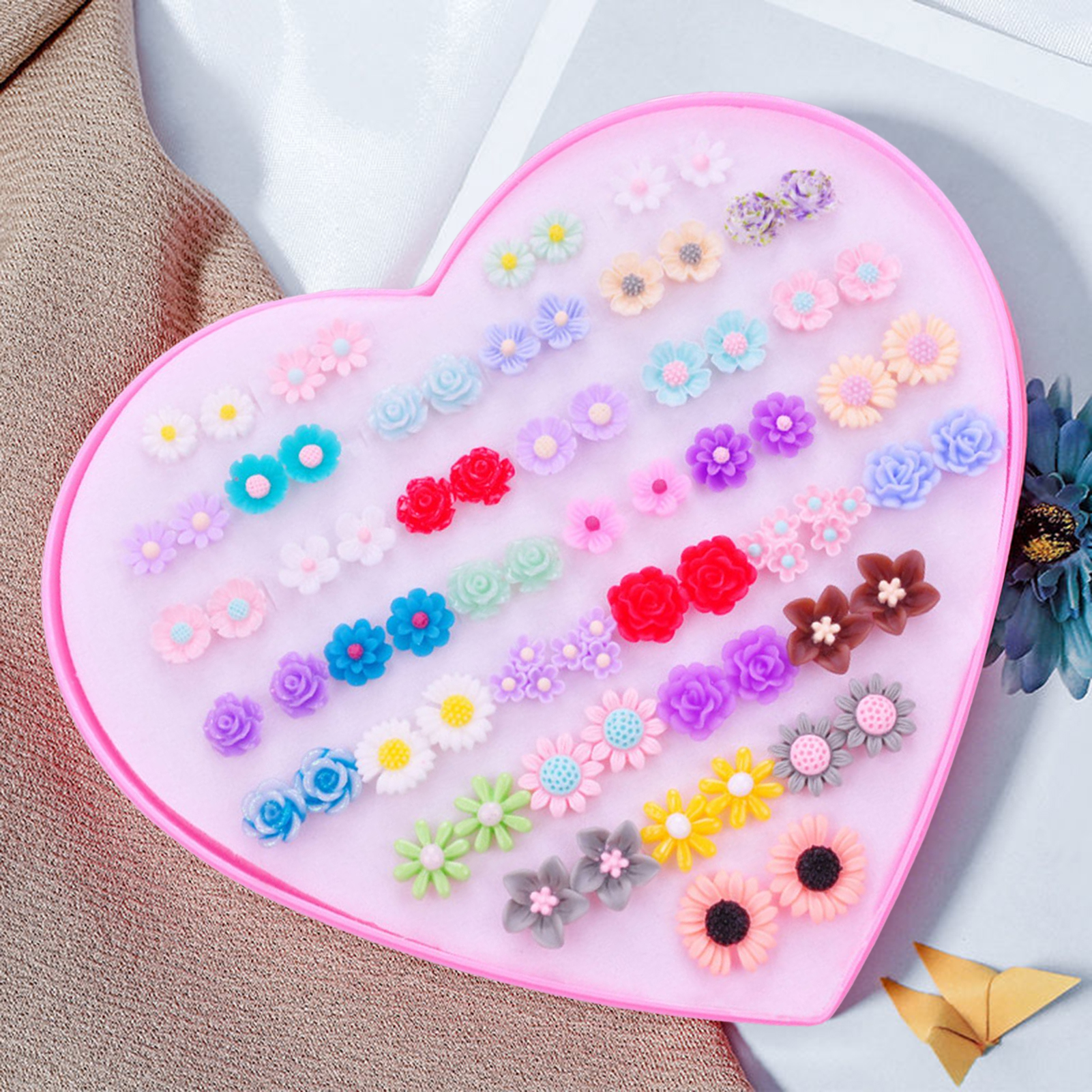 【Support-Cod】 36 Pairs Women Ear Studs Set Shining Multi-Color Cartoon Lightweight No Harm Decorative Stainless Different Shapes Stud Earrings Set Gift