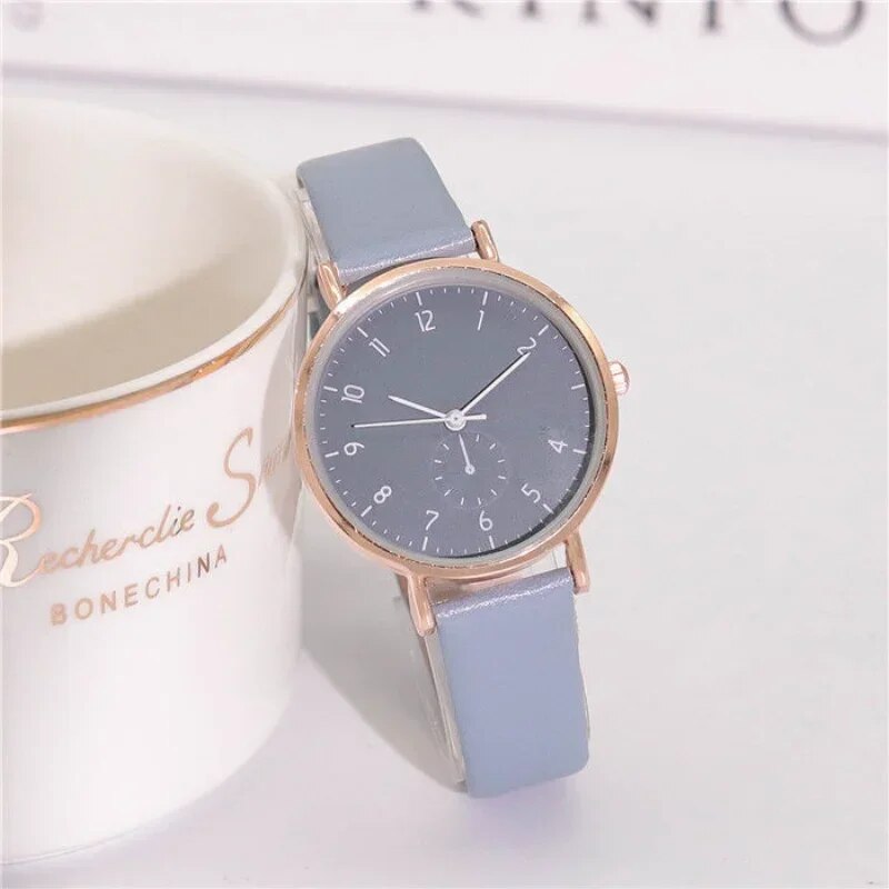 【Innovative design】Fashion Women Watches Ultra Thin Stainless Steel Mesh Belt Quartz Wrist Watch Ladies Dress Watch Classic Clock Casual Girls Wach